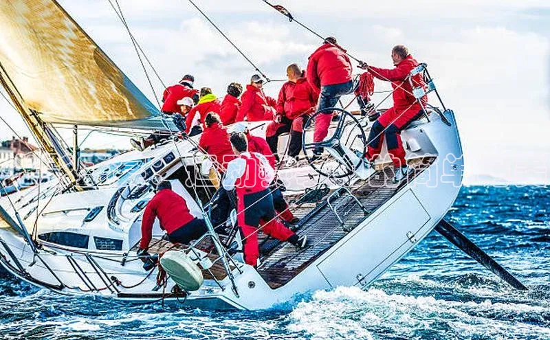 光影盛宴：运动赛事中的简单与美